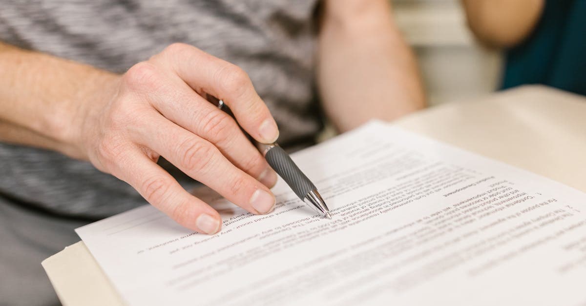 Vendor NDAs for Adult Creators: Editors, Assistants, Chatters, and Security Boundaries