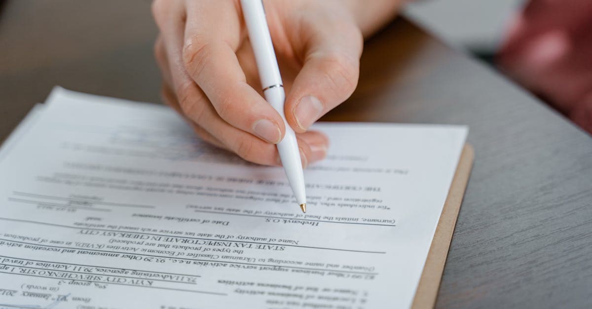 Photographer Contracts for Adult Creators: Ownership, Usage, Privacy, and Delivery Terms