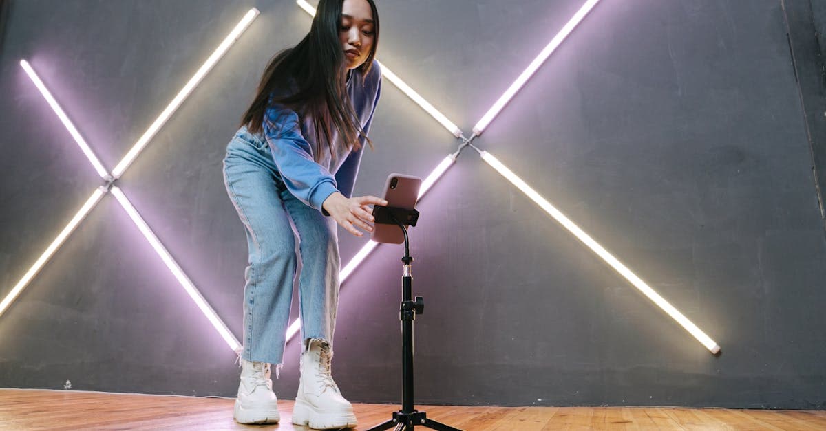 The Creator Pricing Floor: When Low Prices Stop Signaling Value and Start Signaling Risk