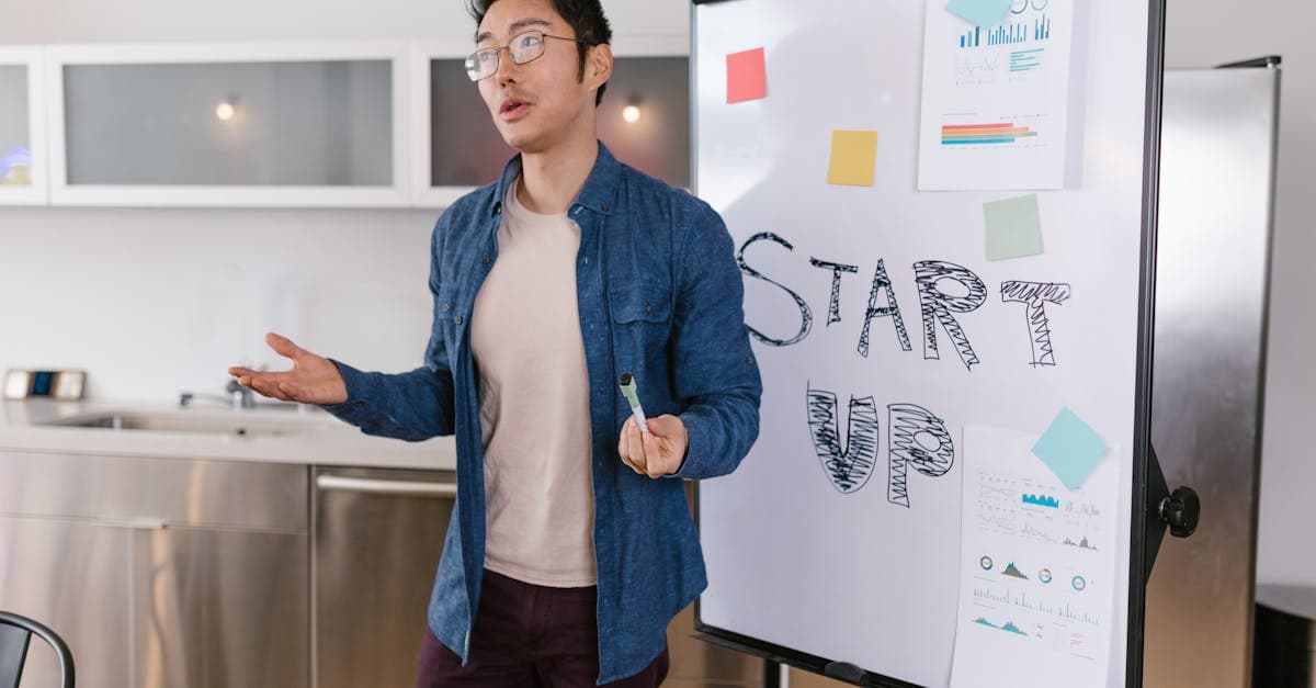 Inside Fansly's Growth Strategy: How the #2 Platform Plans to Close the Gap With OnlyFans