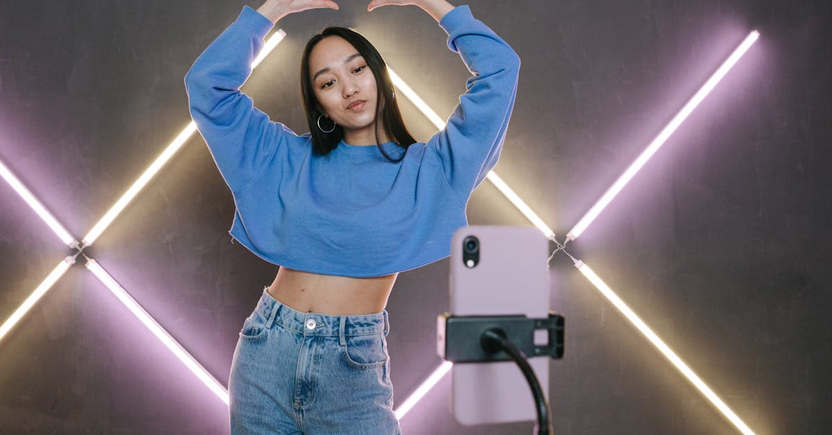 How Much Do OnlyFans Creators Make? Real Earnings Data, Averages, and What Determines Income